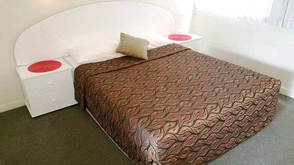 A&A Lodge Motel Emerald Quarto foto